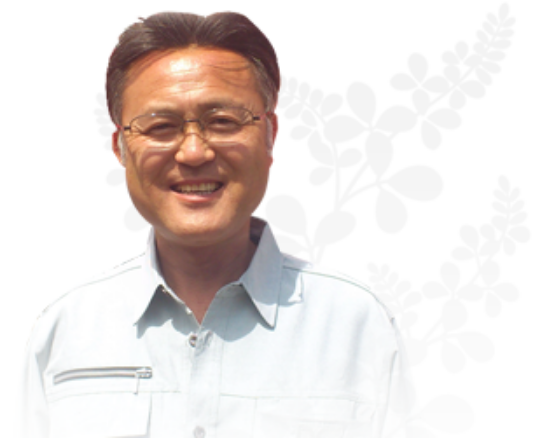 代表  佐藤 寿一